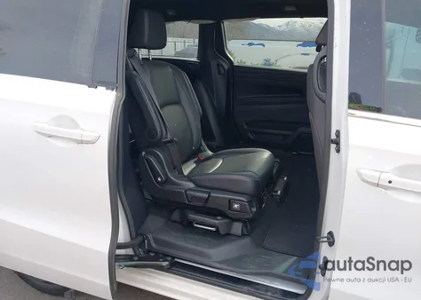 2023 Honda Odyssey Sport z USA, uszkodzony, nr VIN 5FNRL6H70PB053778